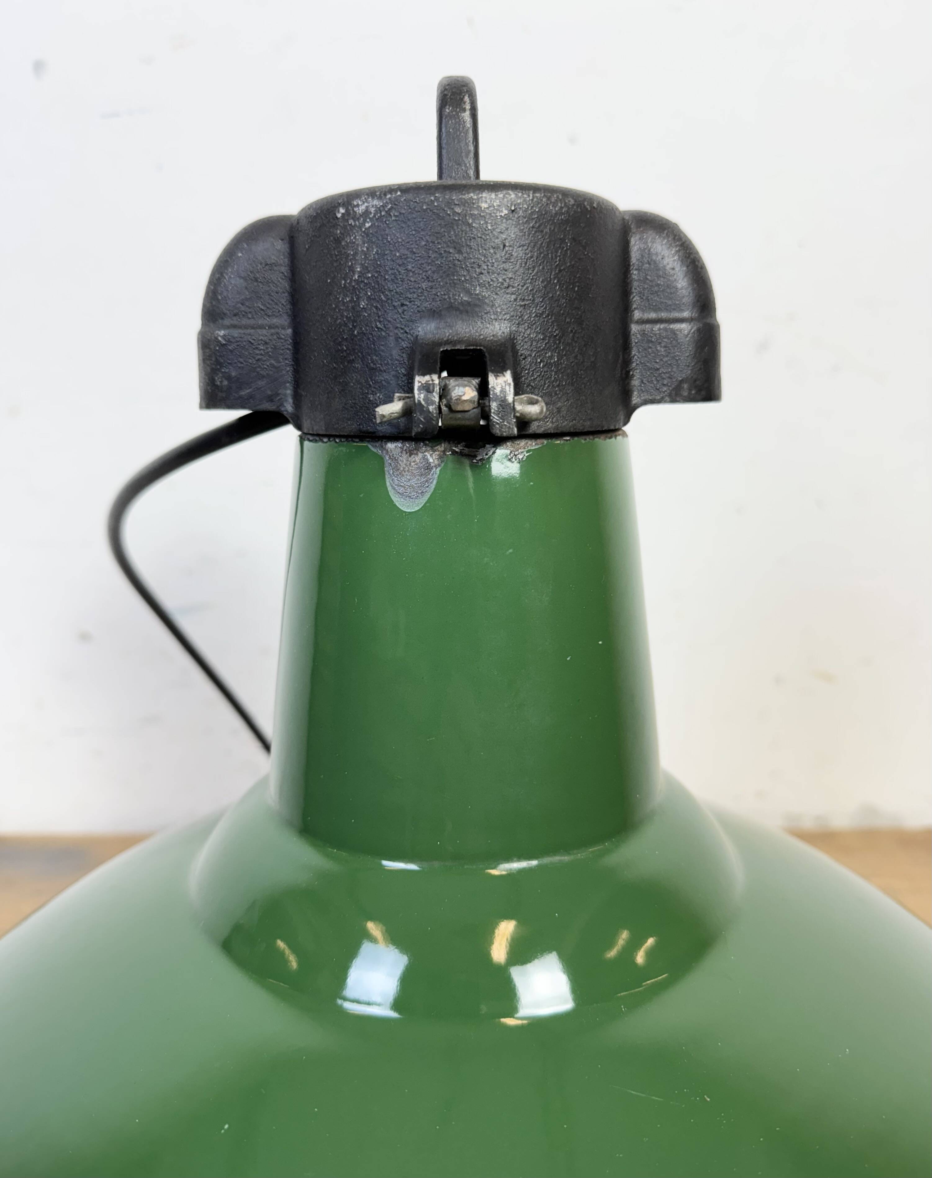 Industrial Green Enamel Factory Pendant Lamp, 1960s