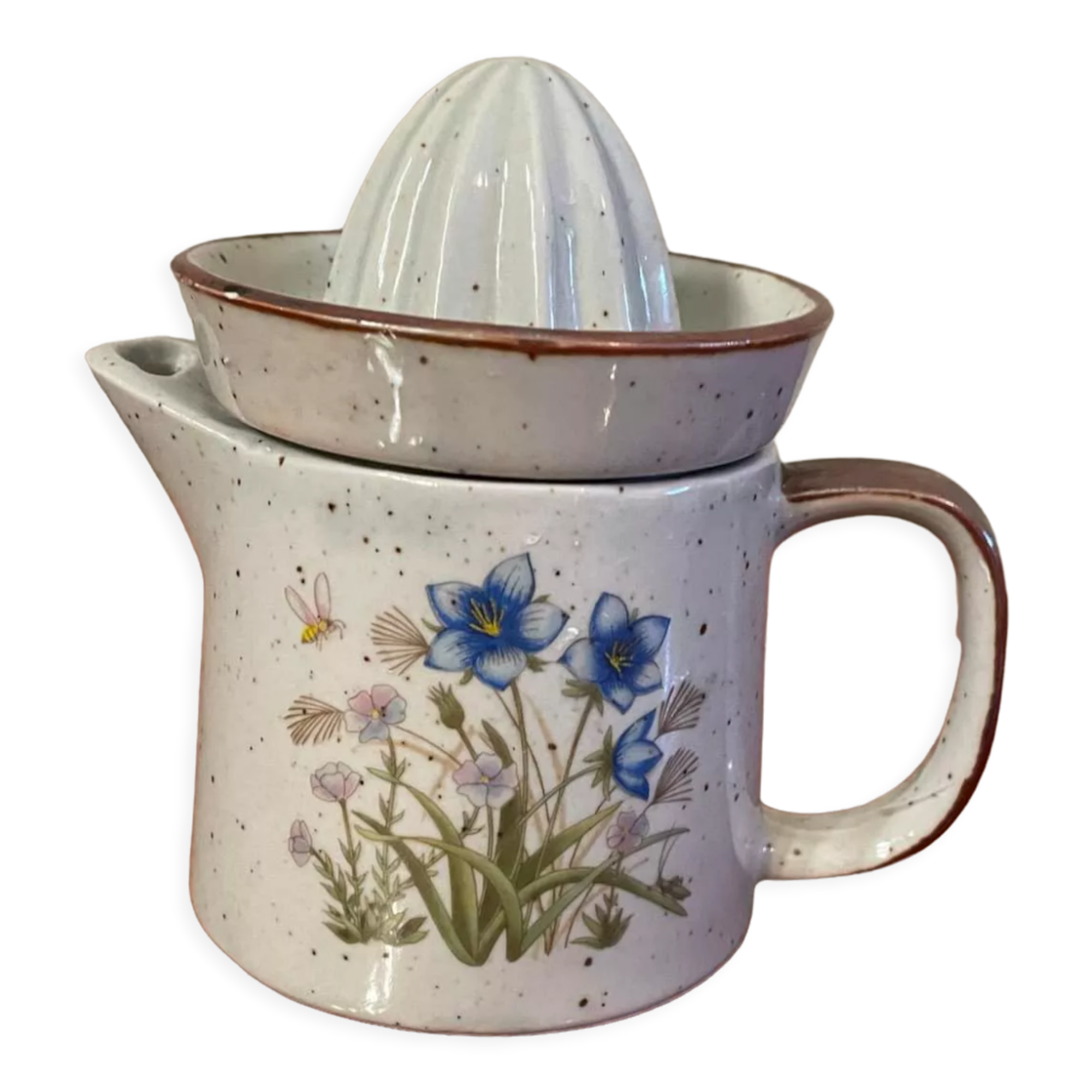 Citrus press vintage carafe floral pattern