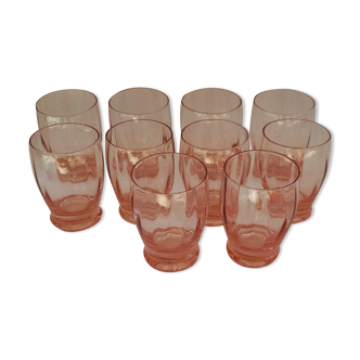 Set of 10 very fine glasses of pink color