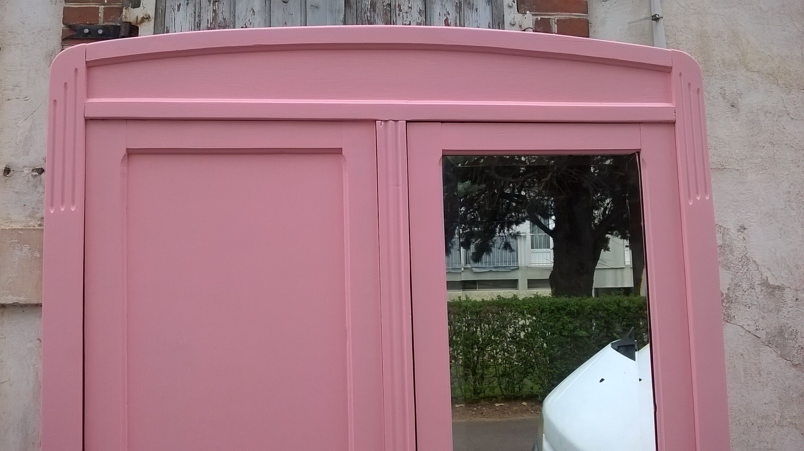 Parisian wardrobe year 30