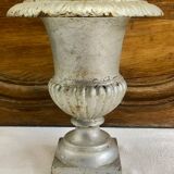 Medici vase cast iron 19th century