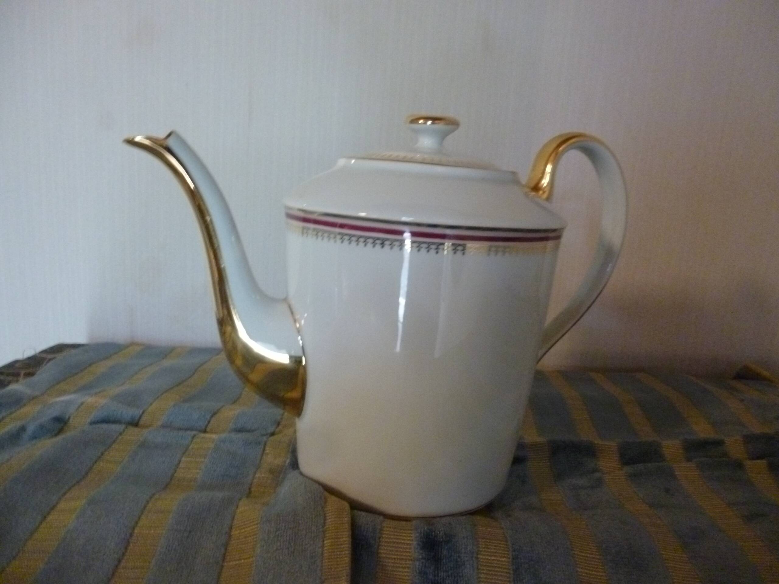 Porcelain coffee service