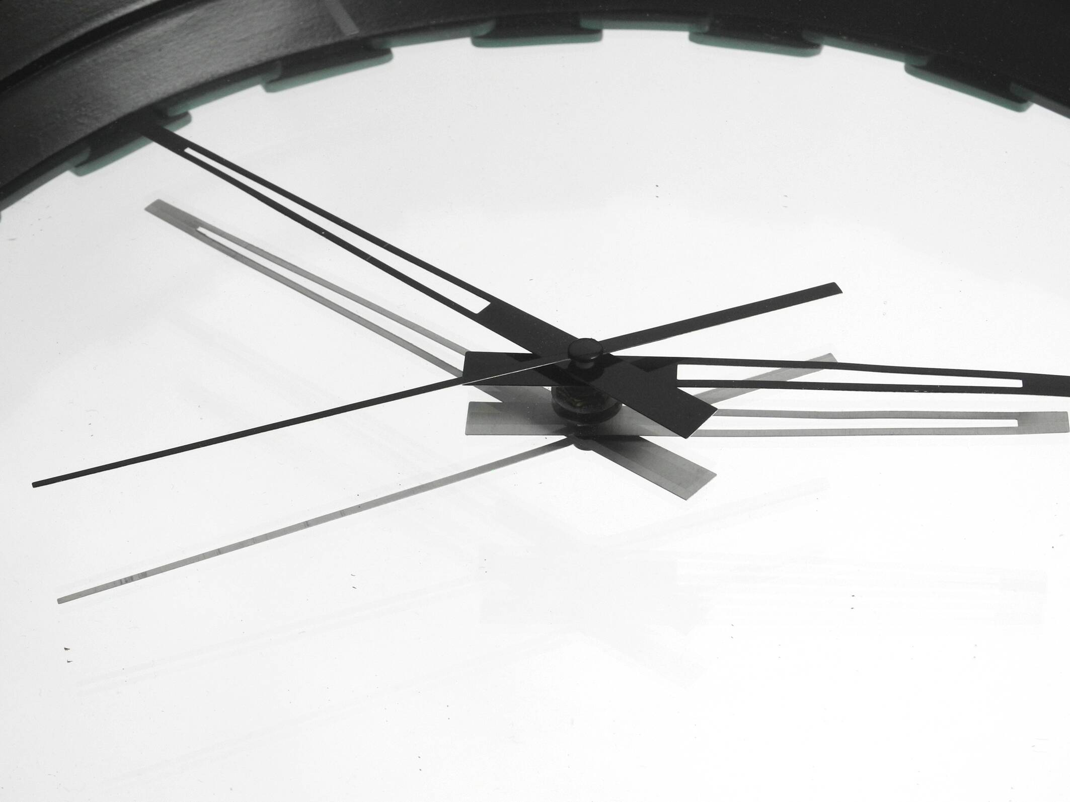 Gigantic rare heavy Sunburst mirror wall clock from the 1970s | Ø 70 cm