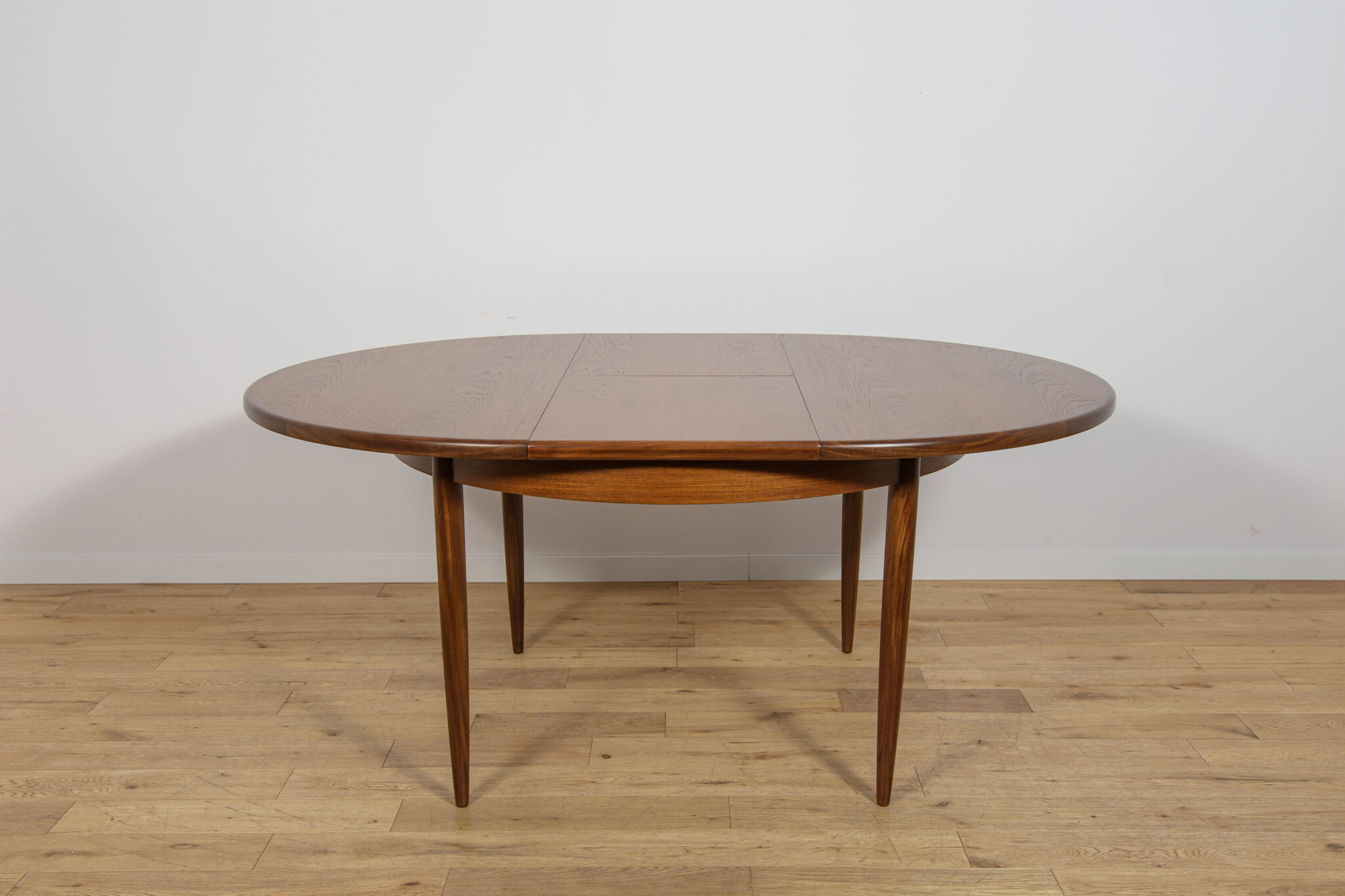 Mid-Century Round Teak Extending Dining Table from G-Plan, United Kingdom, 1960s