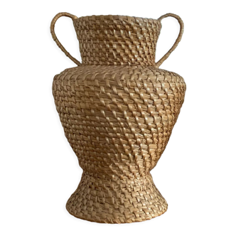 Rattan vase with handles