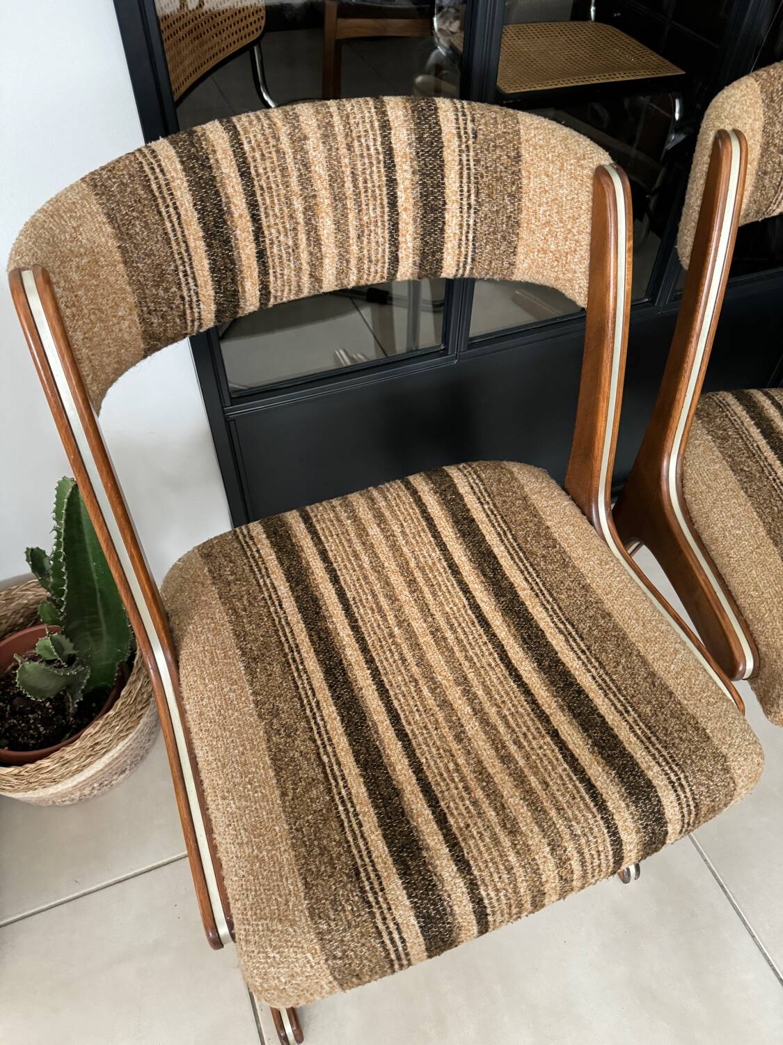 Pair of vintage Baumann Kangaroo chairs