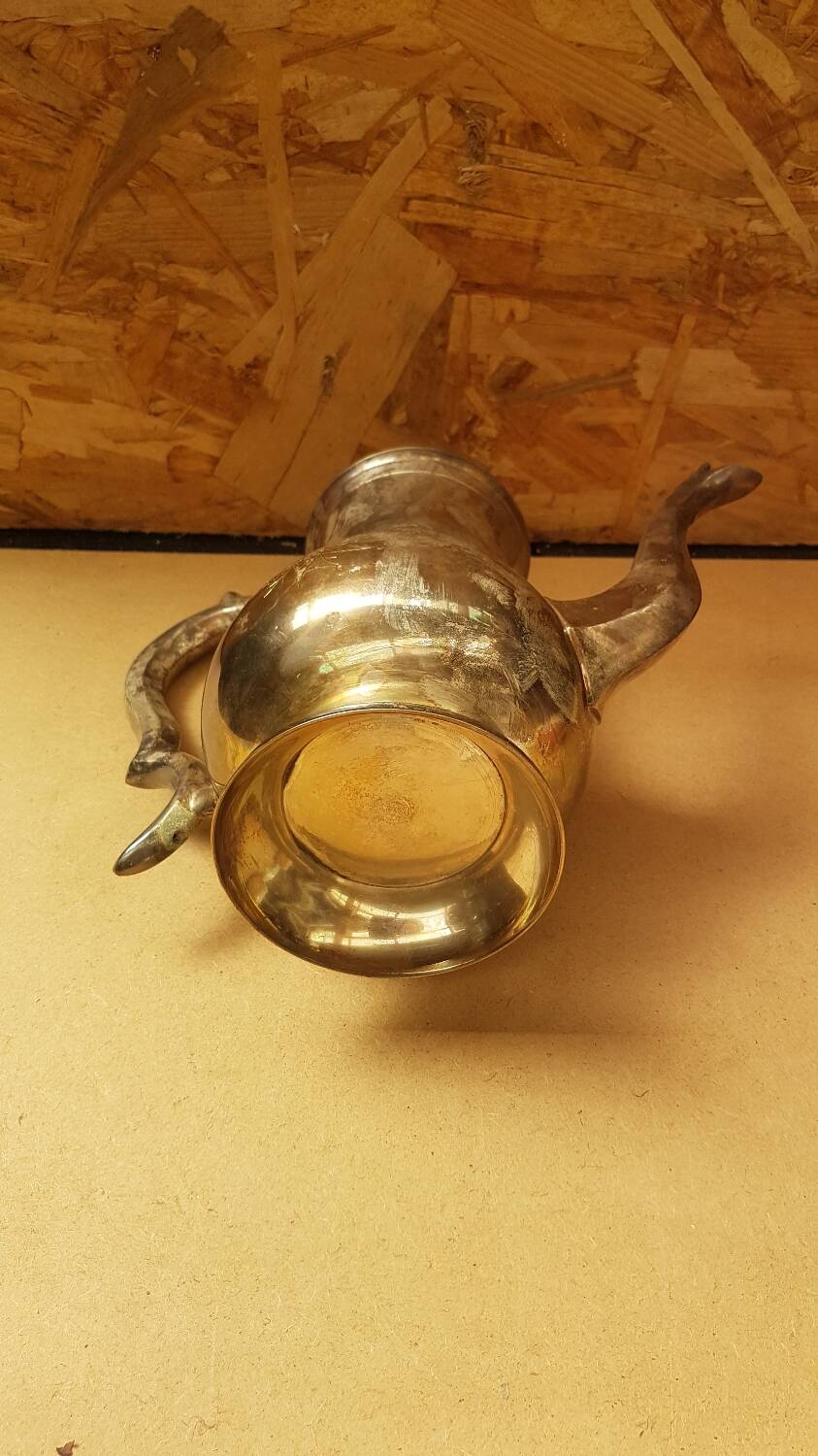 Old english teapot epns silver metal vintage engraved