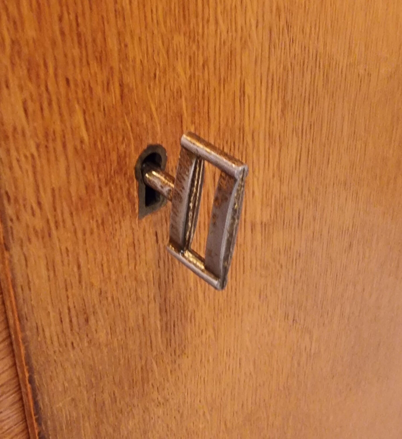 Armoire du milieu du siècle