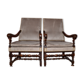 Armchairs in walnut early 18th century in pair