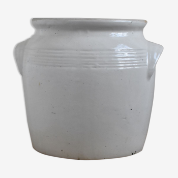 Eared gres pot