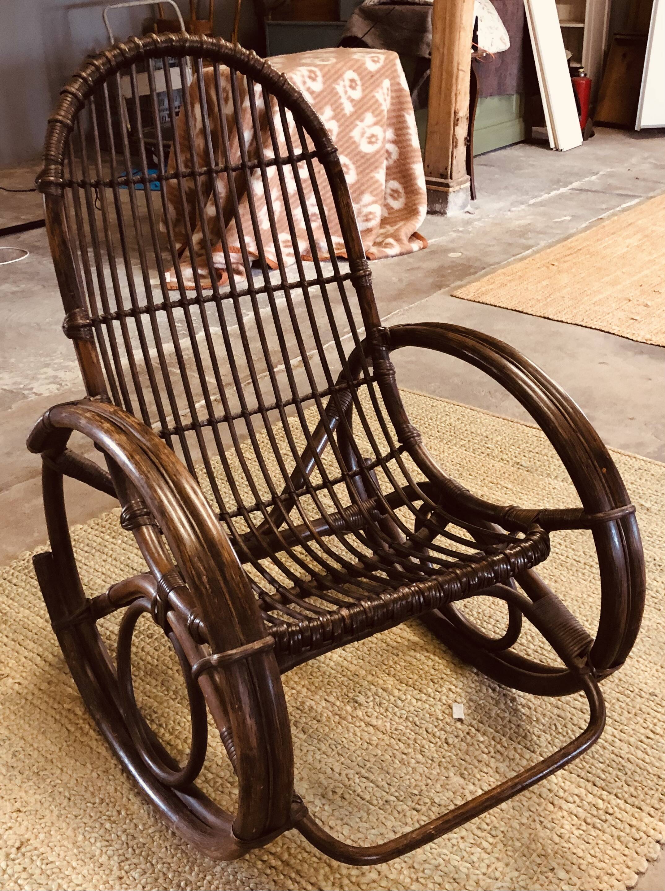 Chaise à bascule en rotin et bambou, chaise à bascule Manou