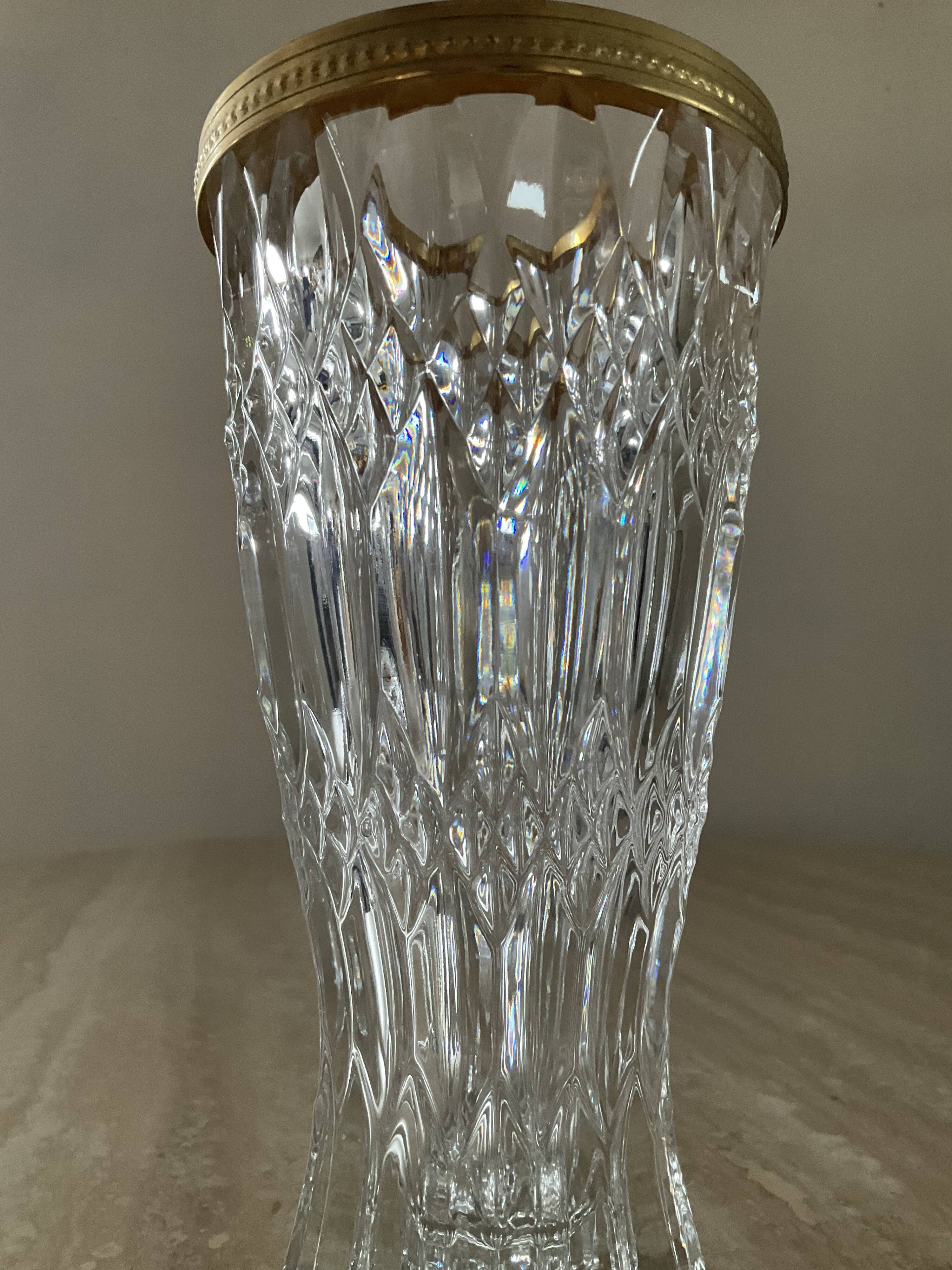 Vintage vase in chiseled Bohemian crystal from the 70s