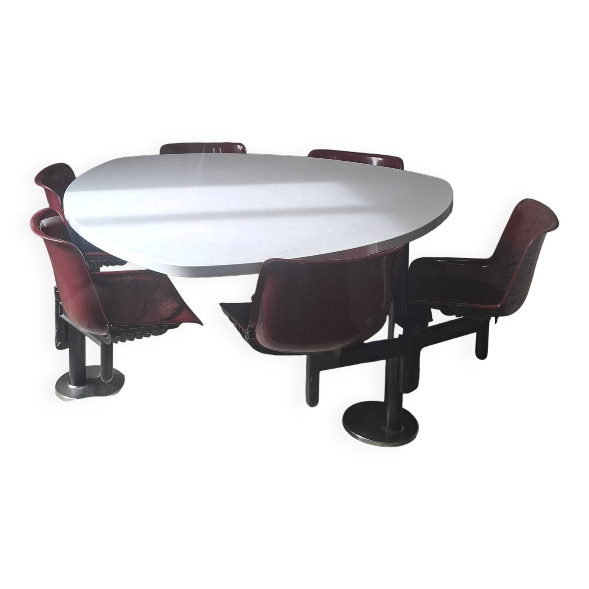 Table Osvaldo Borsani