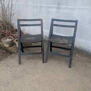 Pair of folding chairs