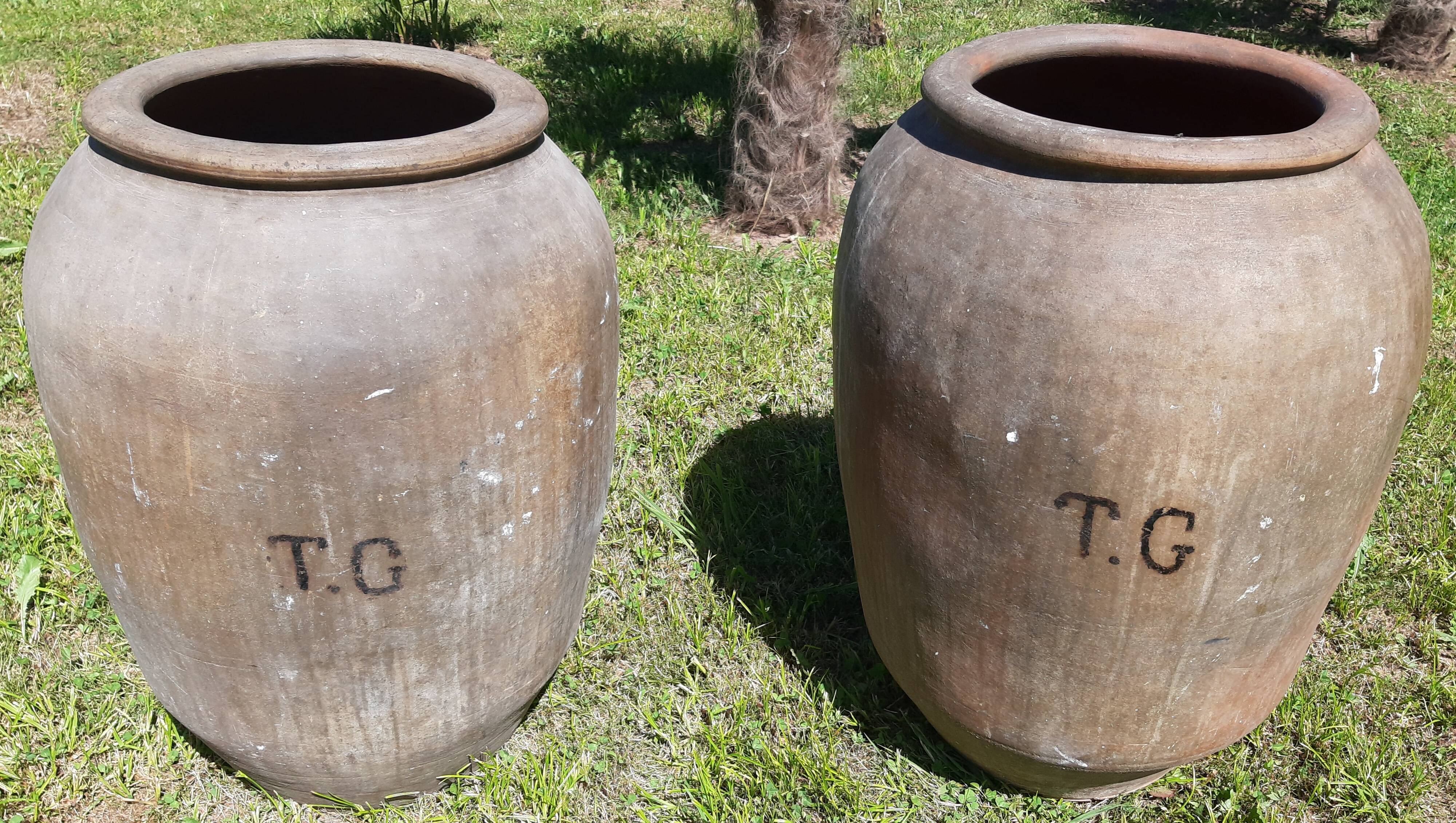 Pair of olive oil jars (or "tinajas"), Spain, 19th century