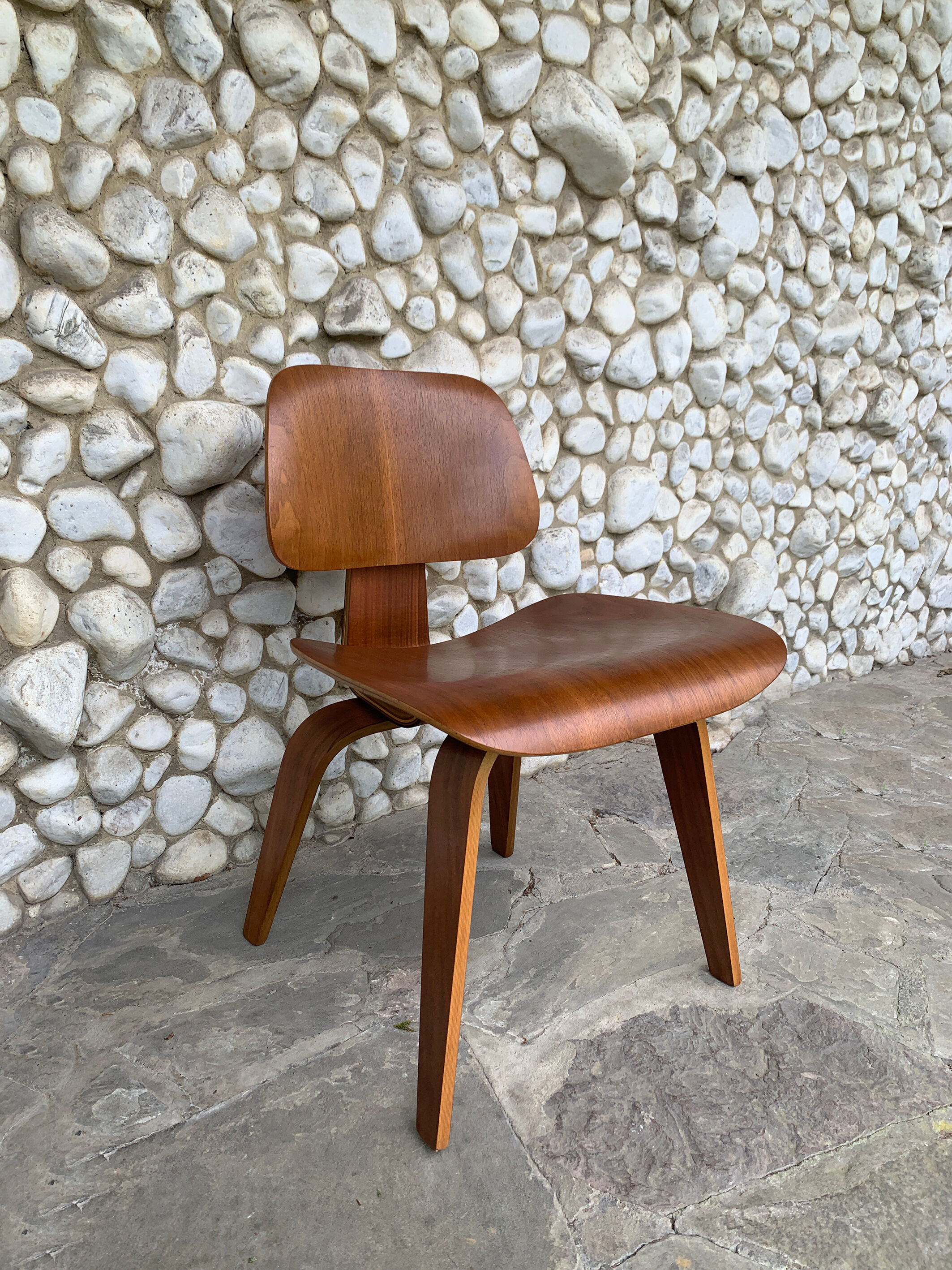 Charles & Ray Eames walnut DCW chair for Herman Miller 1950