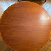 Grande Table ronde / ovale danoise 4 à 7-8 personnes extensible (110 -