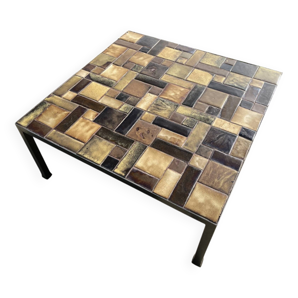 Table basse brutaliste fer forgé et céramique des années 70'