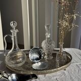 Oval Moroccan plateau engraved on a base 50x35.