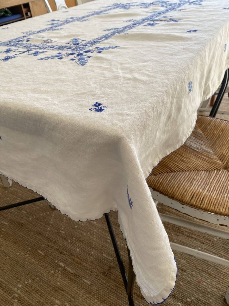 Old tablecloth with English embroidery and cross-stitch - Linen - 160x120 cm