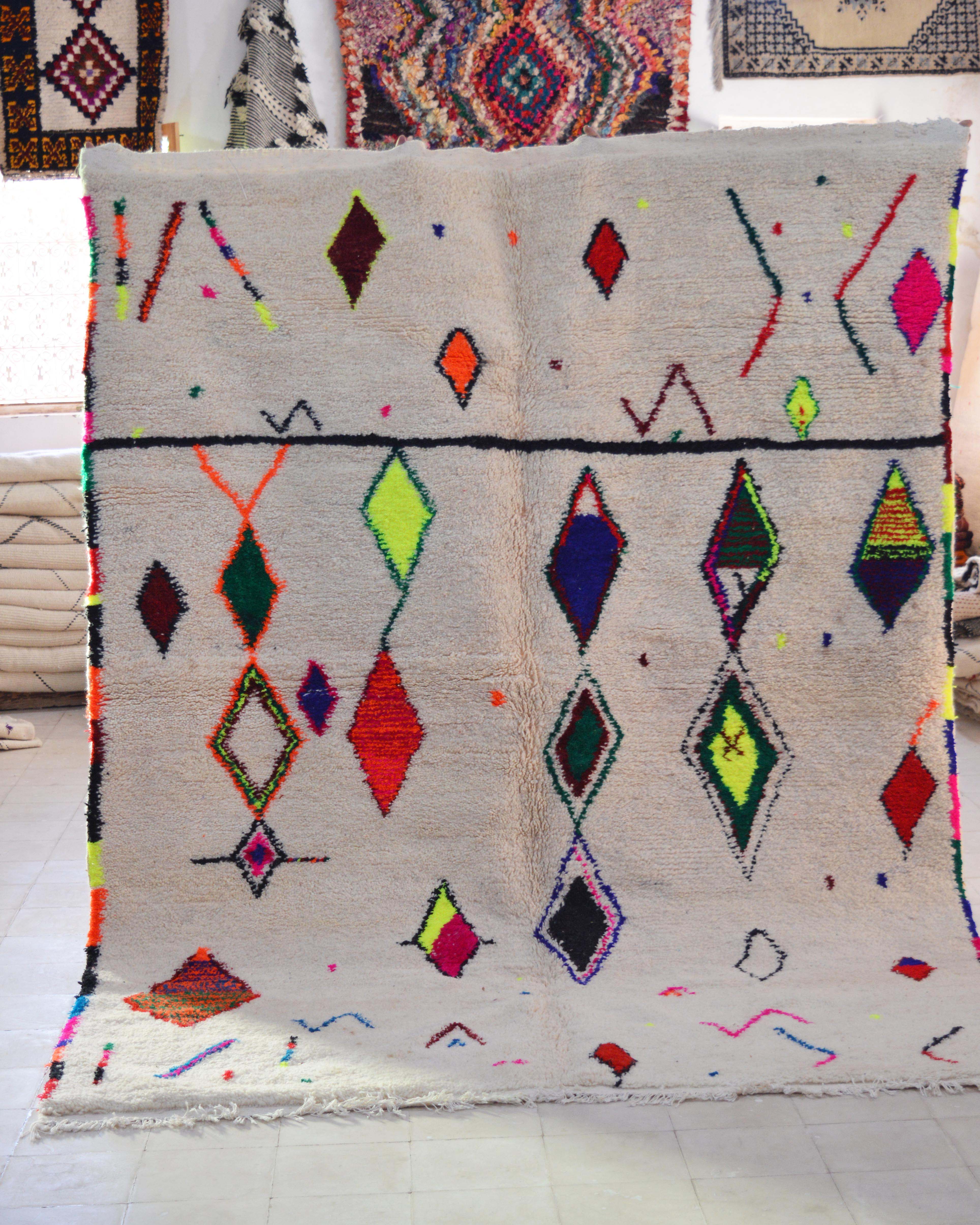 Berber neon carpet 285 x 210 cm