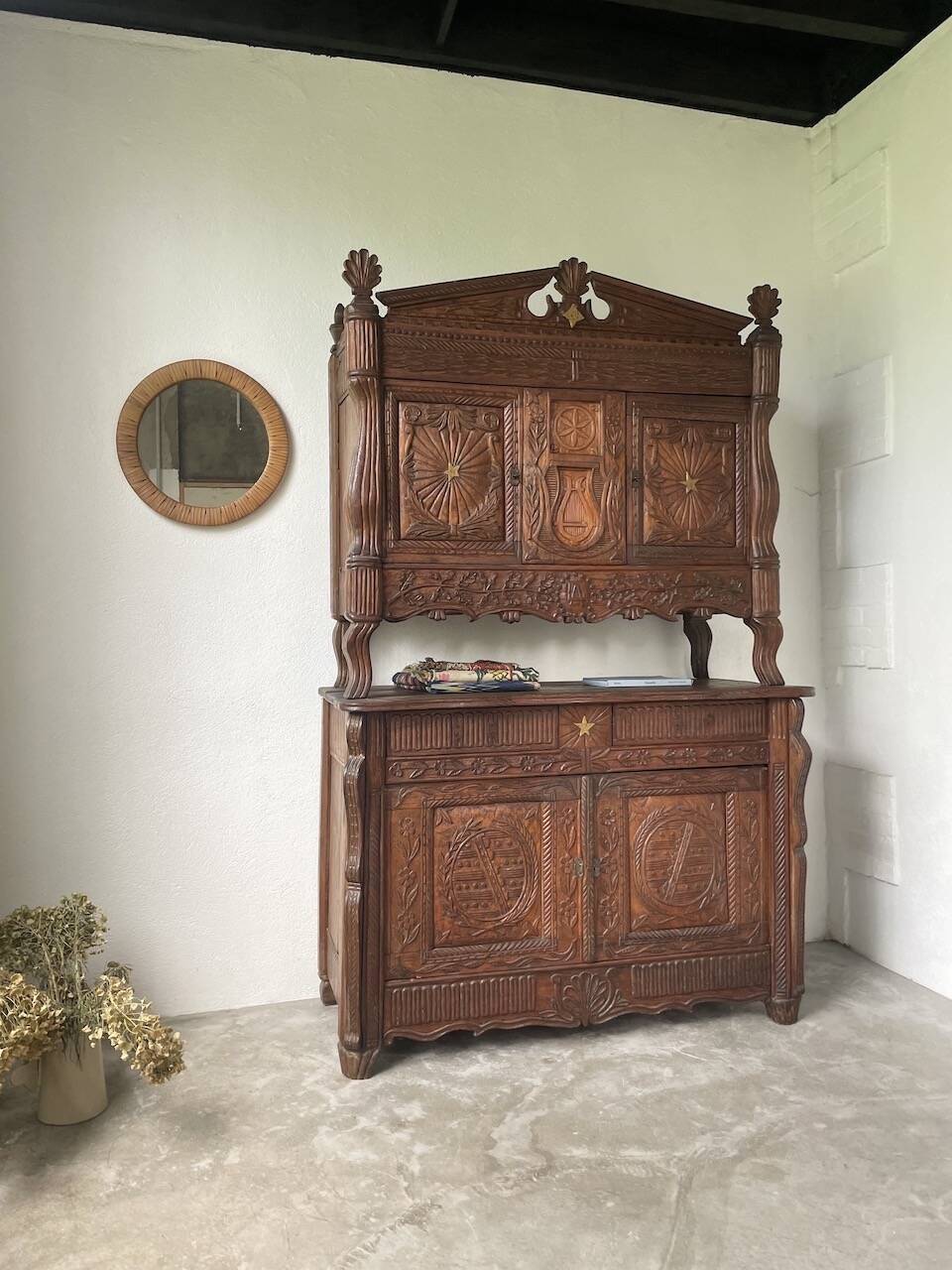 Auvergne brutalist folk art furniture 1890
