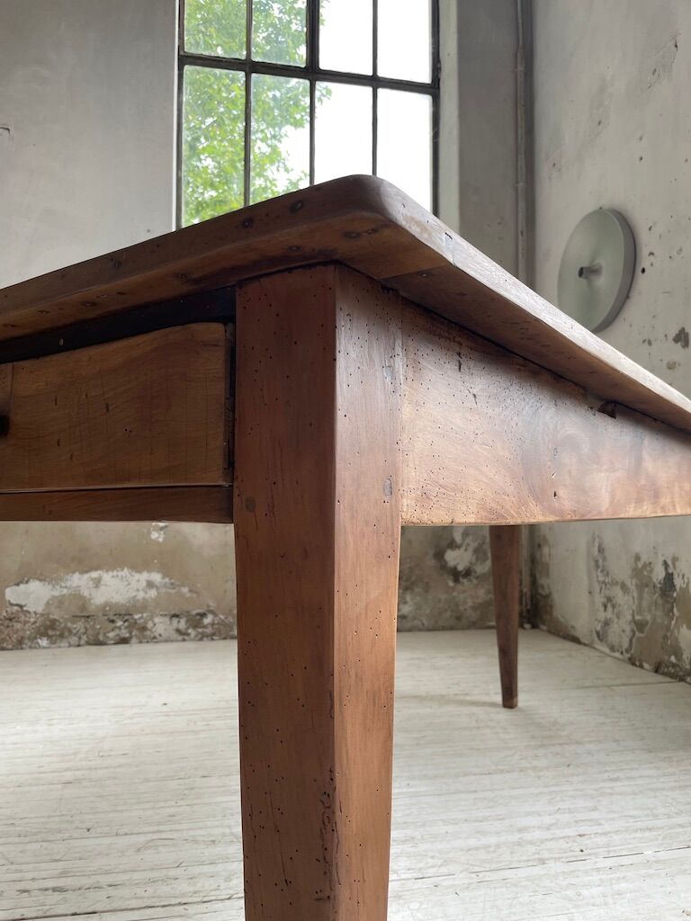 Walnut farm table 190cm