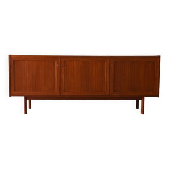 Teak sideboard with 3 doors