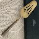 Pie shovel, silver metal