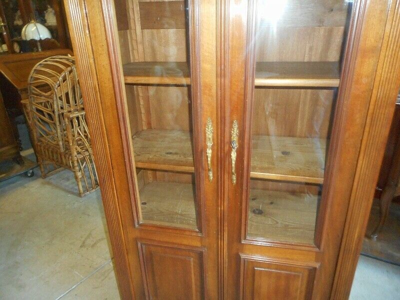 Bibliotheque 2 portes en noyer de 1900