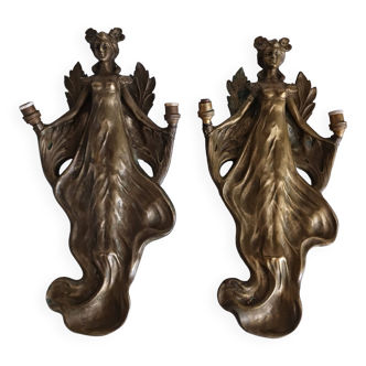 Exceptional pair of bronze wall lights, art nouveau period, 1900