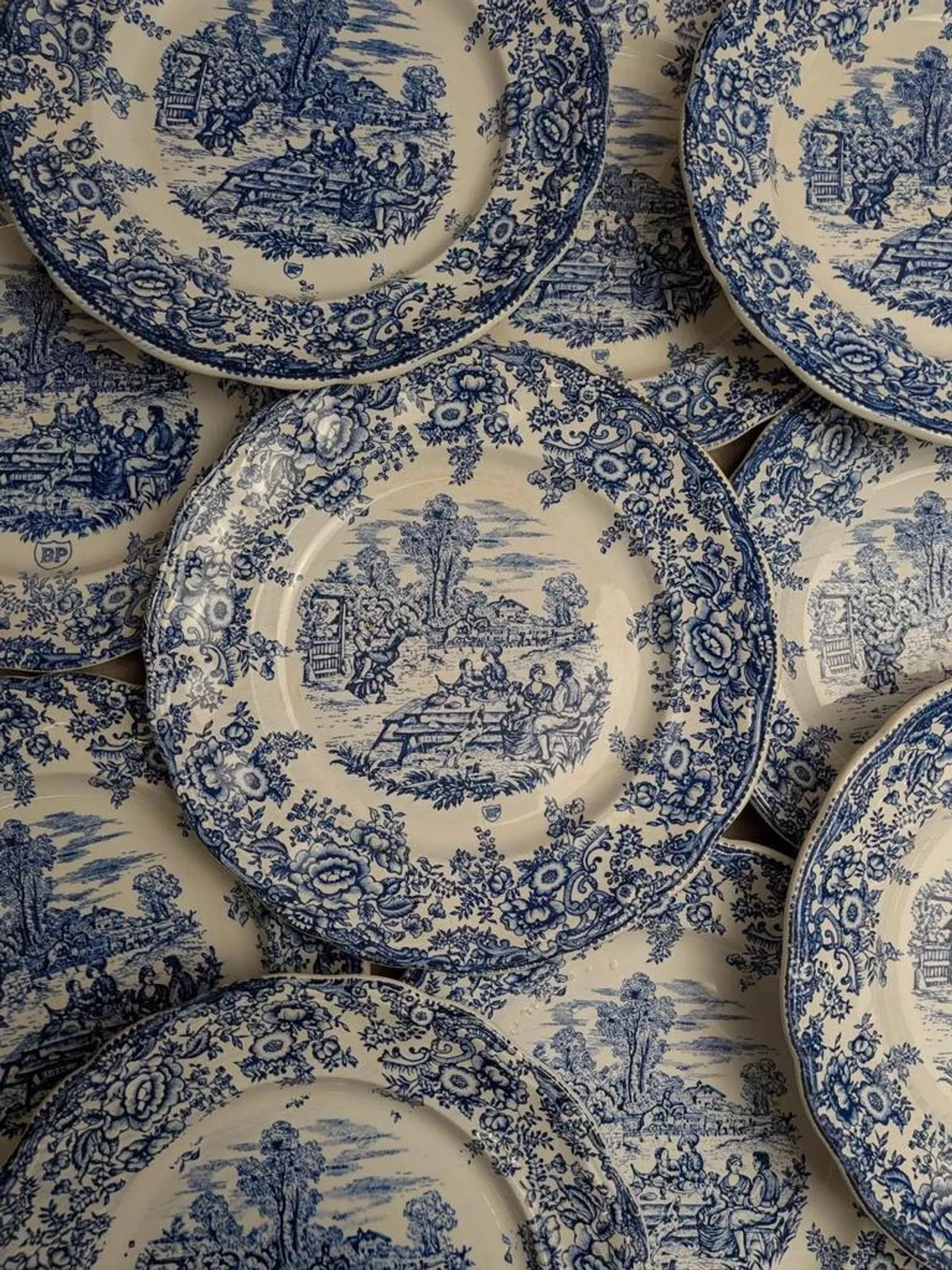 Set of 12 flat plates Terre de fer BP – Blue toile de Jouy pattern
