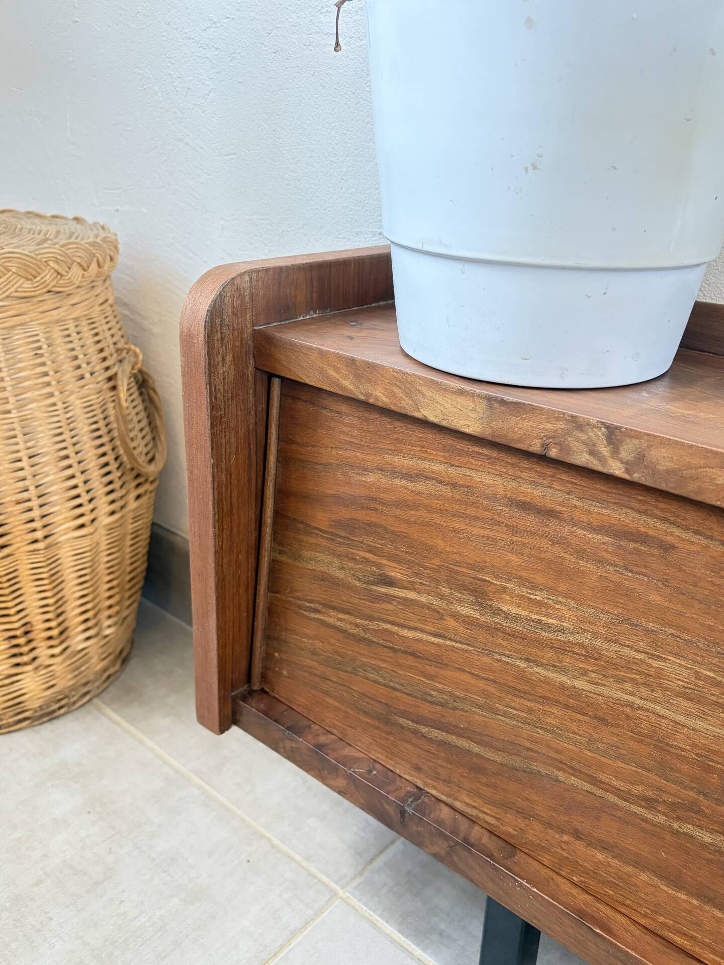 Enfilade basse vintage ( peu profonde )