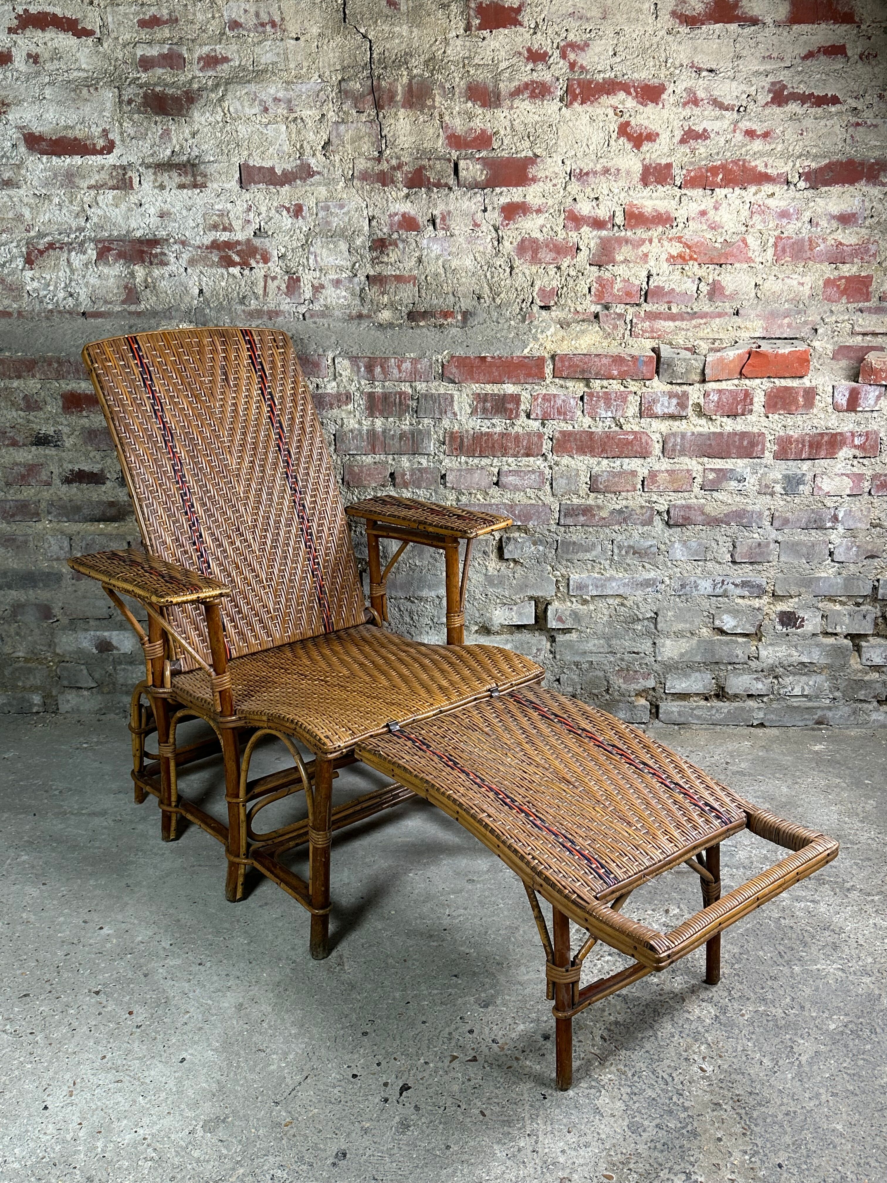 Vintage rattan chaise longue 1960