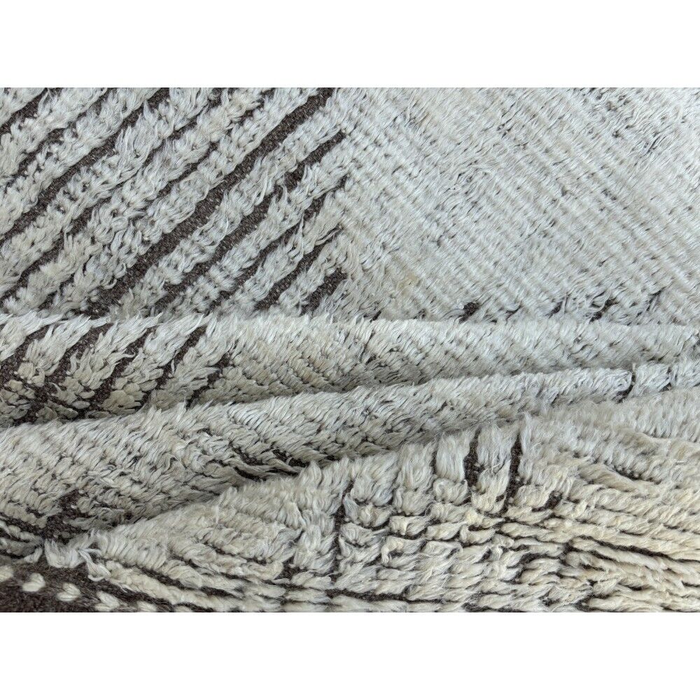 Modern Moroccan Design Berber Rug. 100% Wool. Handmade Beni Ourain Carpet