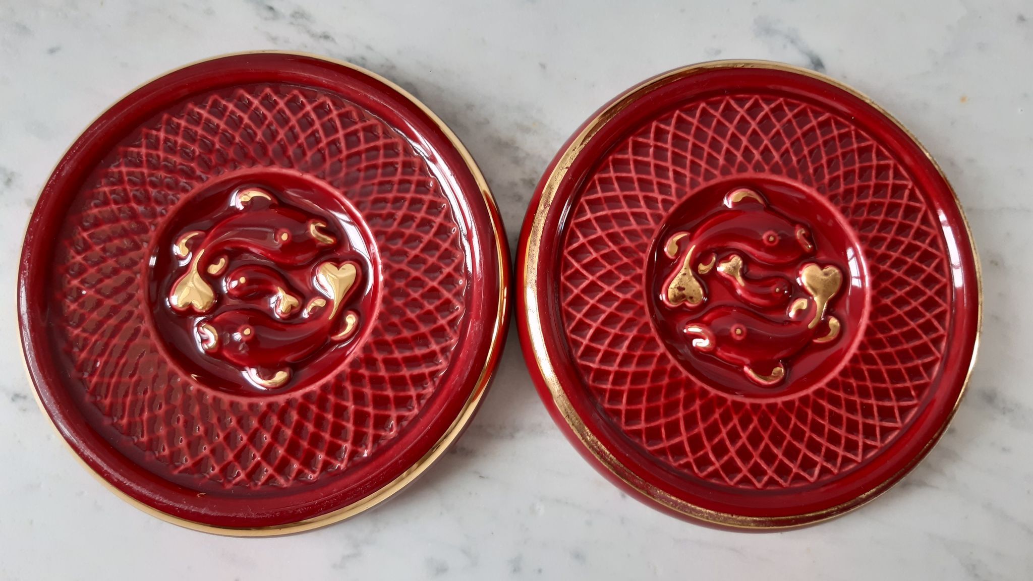 Set of bottle coasters and art deco flat 30s