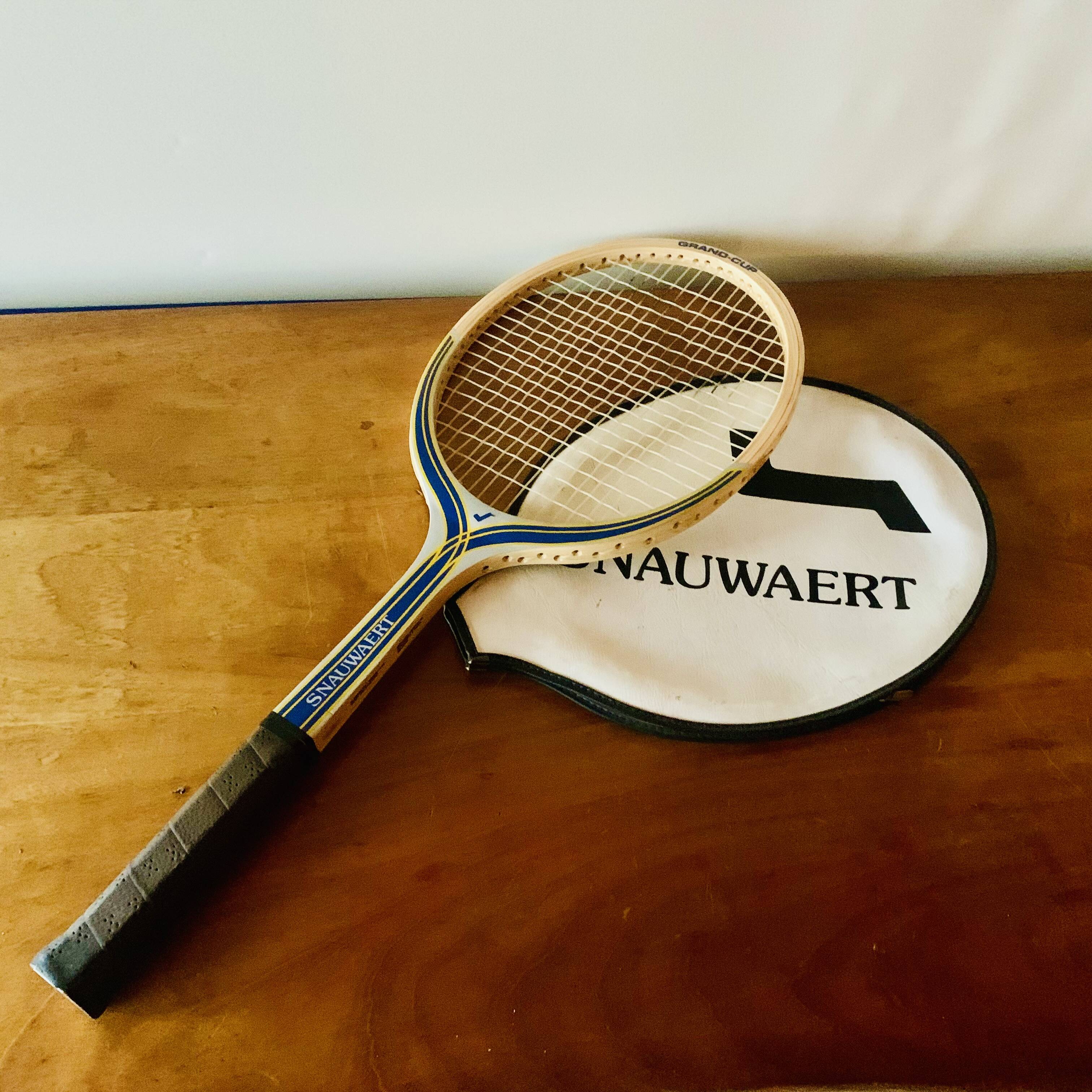 Vintage Snauwaert tennis racket in its case