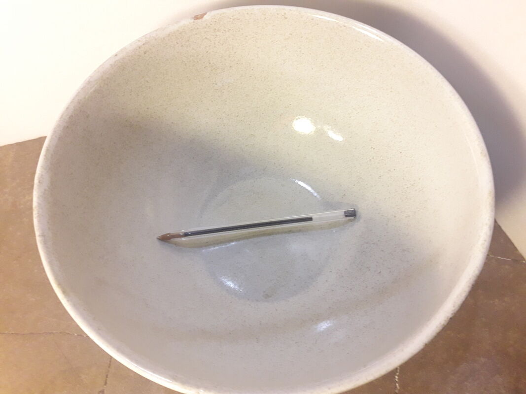 Sandstone salad bowl 23,5cm diameter vintage flat hollow