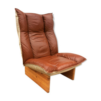 Leather and Scandinavian linen armchair
