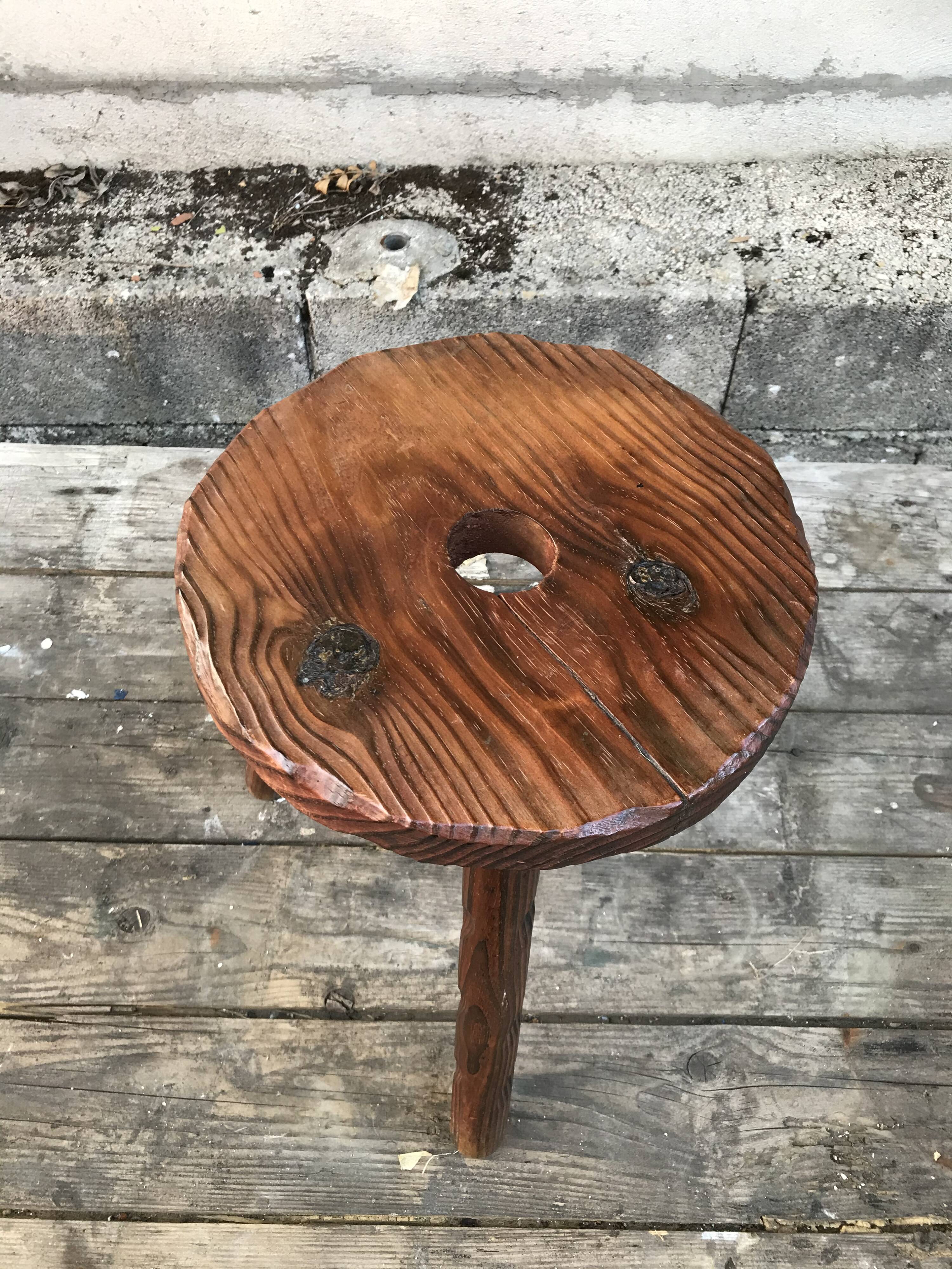 Old walking tabouret feet tripodes vintage wood