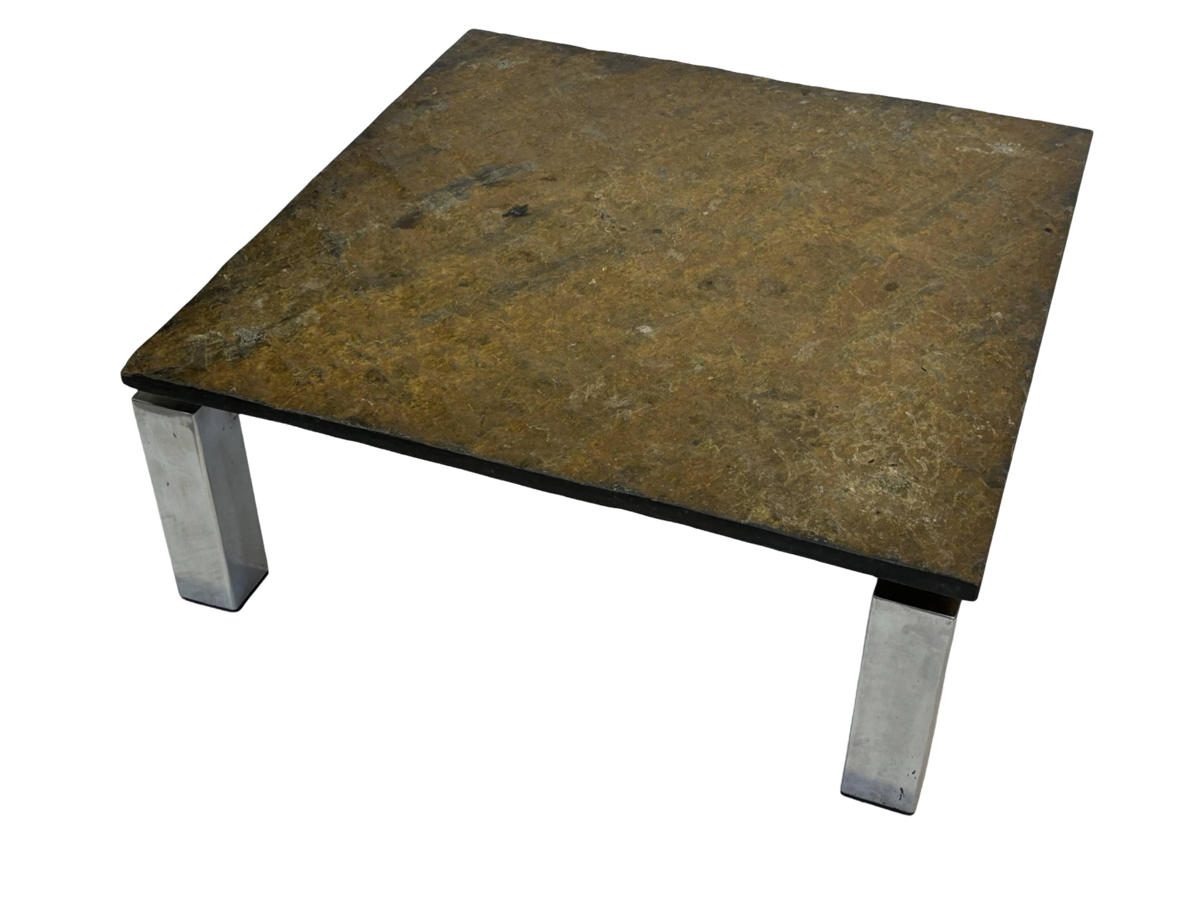 Table basse carrée plateau en pierre et piètement en acier chromé - années 60