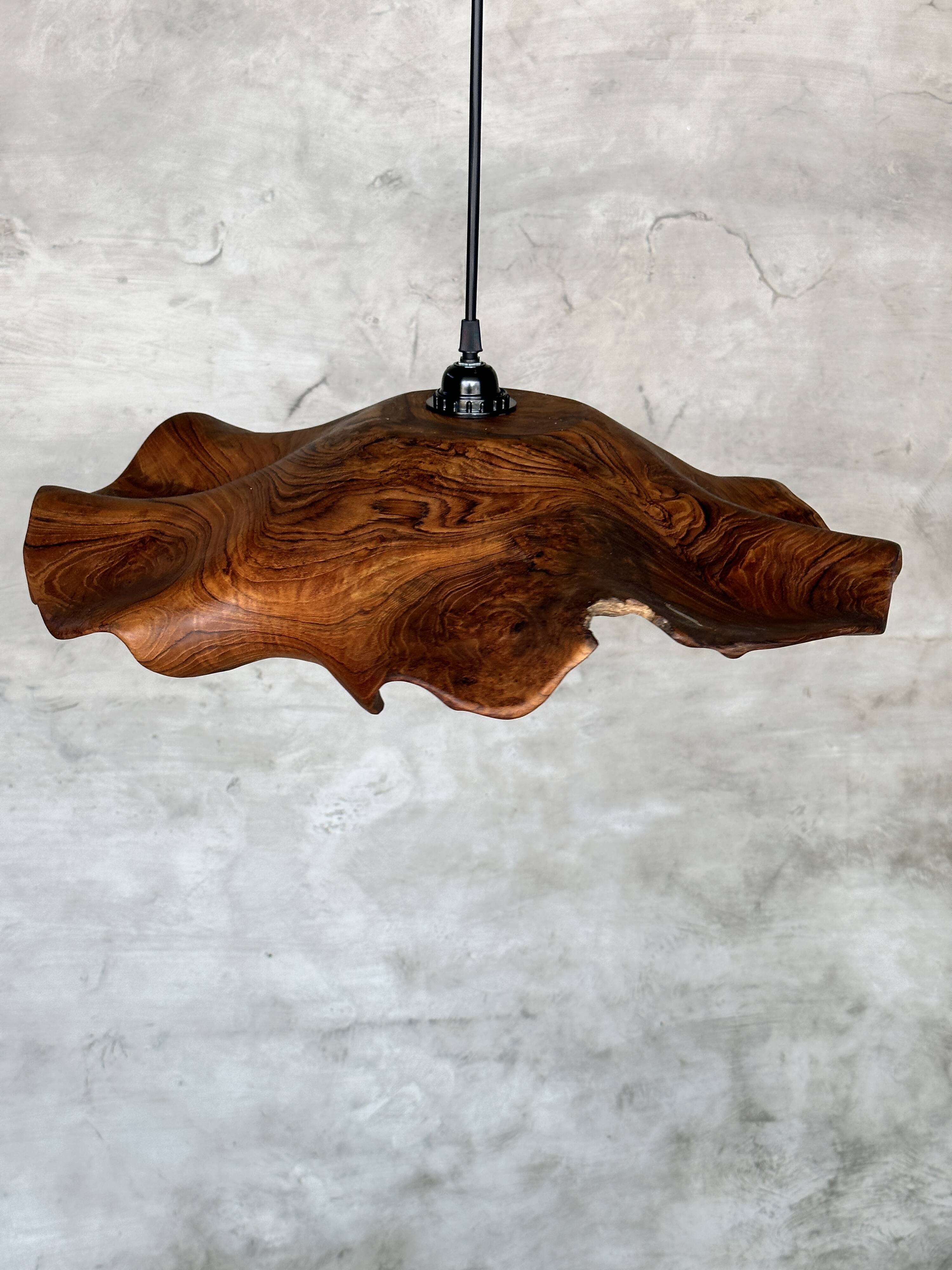 Large pendant light in corrugated teak leaf (Large D:60 H:20)