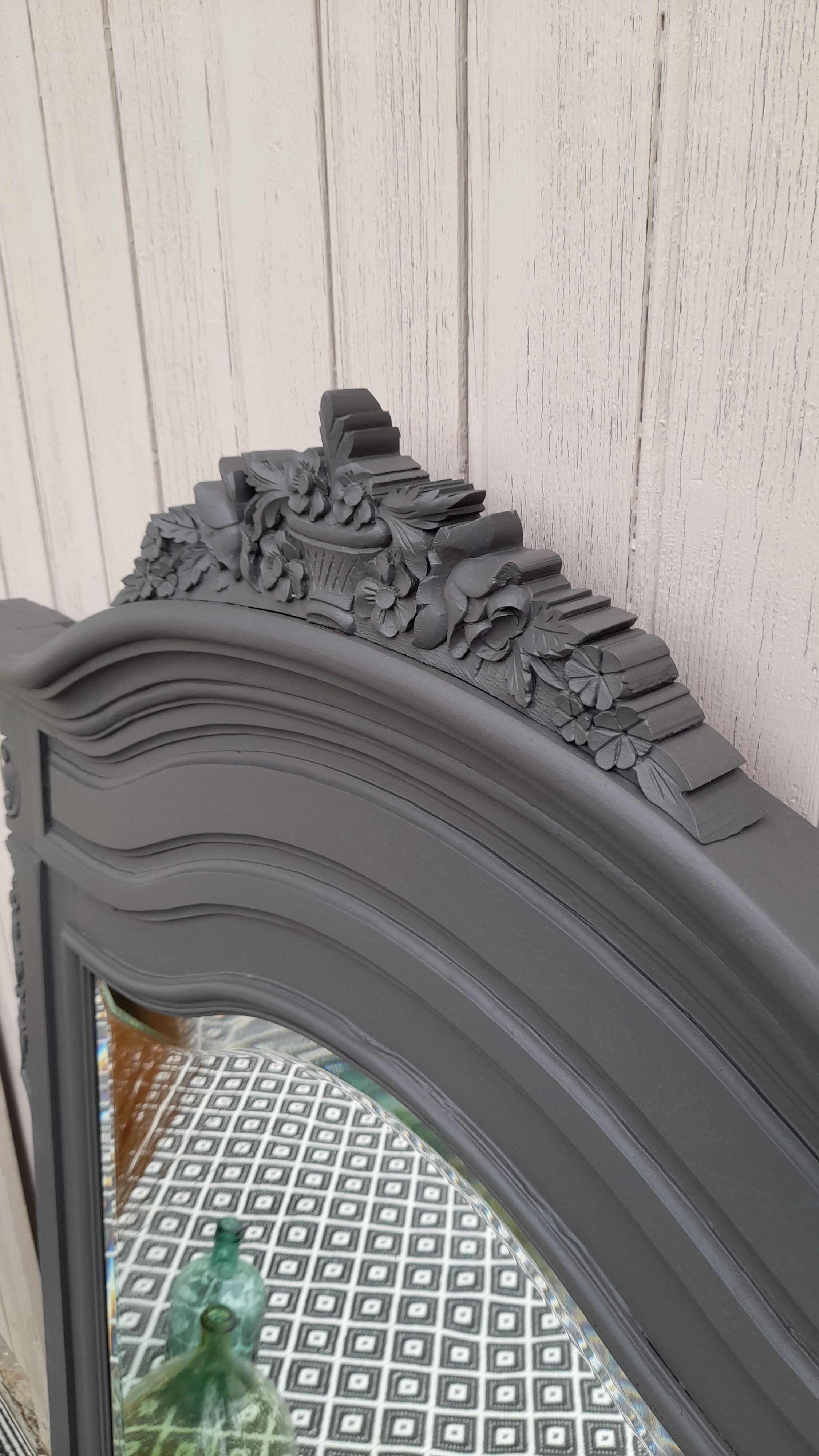 Bevelled antique mirror  97x151cm