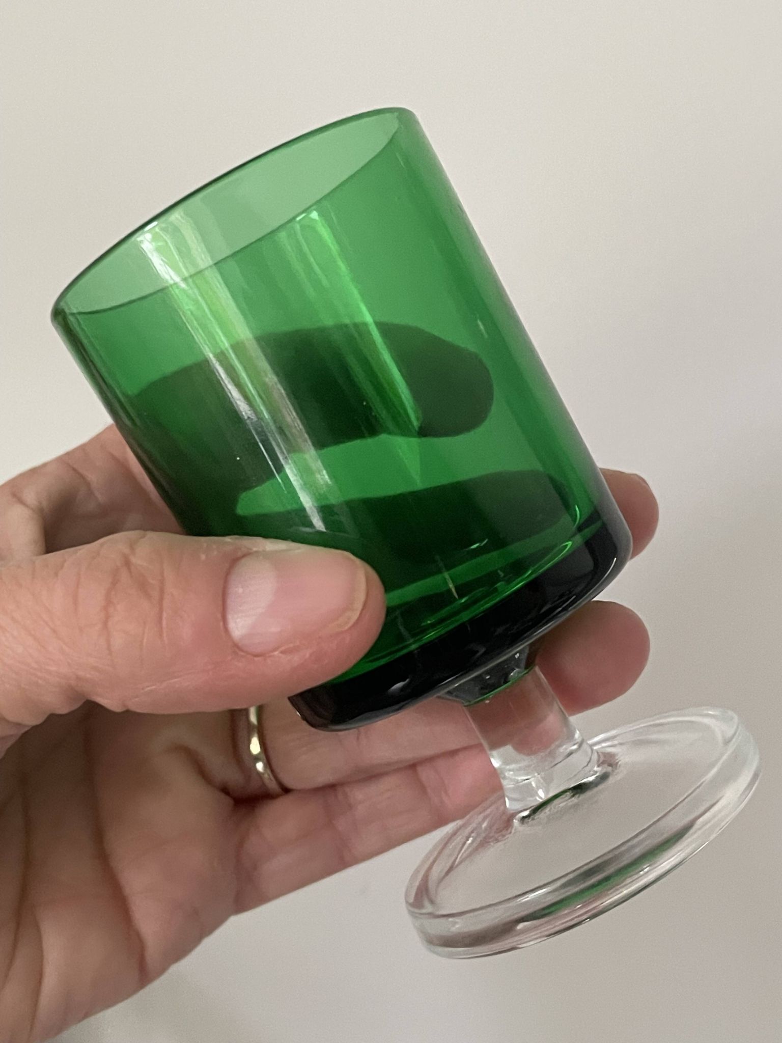 4 Luminarc France stemmed glasses, 1970s, two-tone green