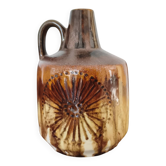 Vase pichet en céramique.