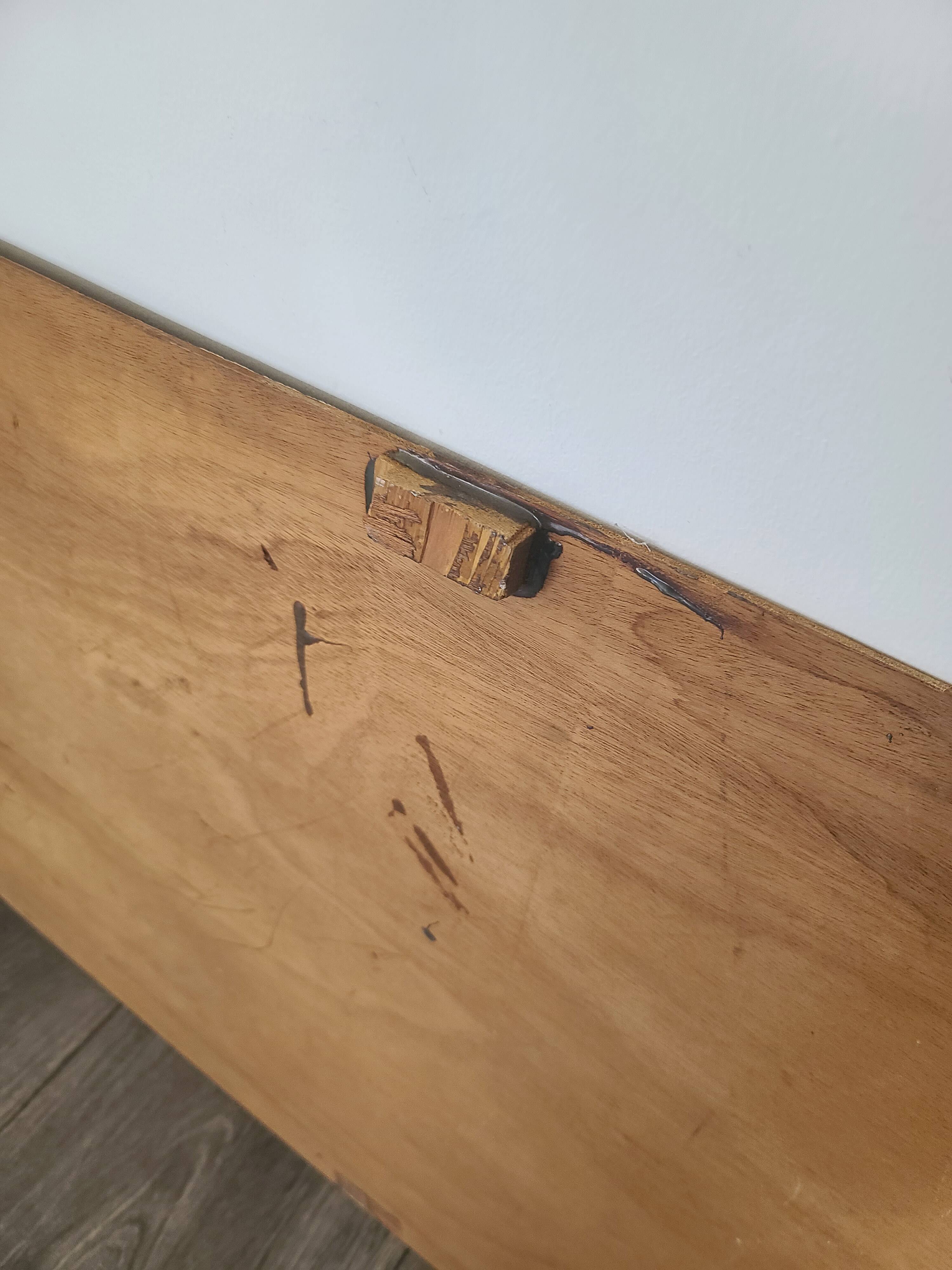 Unique Vertical Reproduction - Picasso's GUERNICA