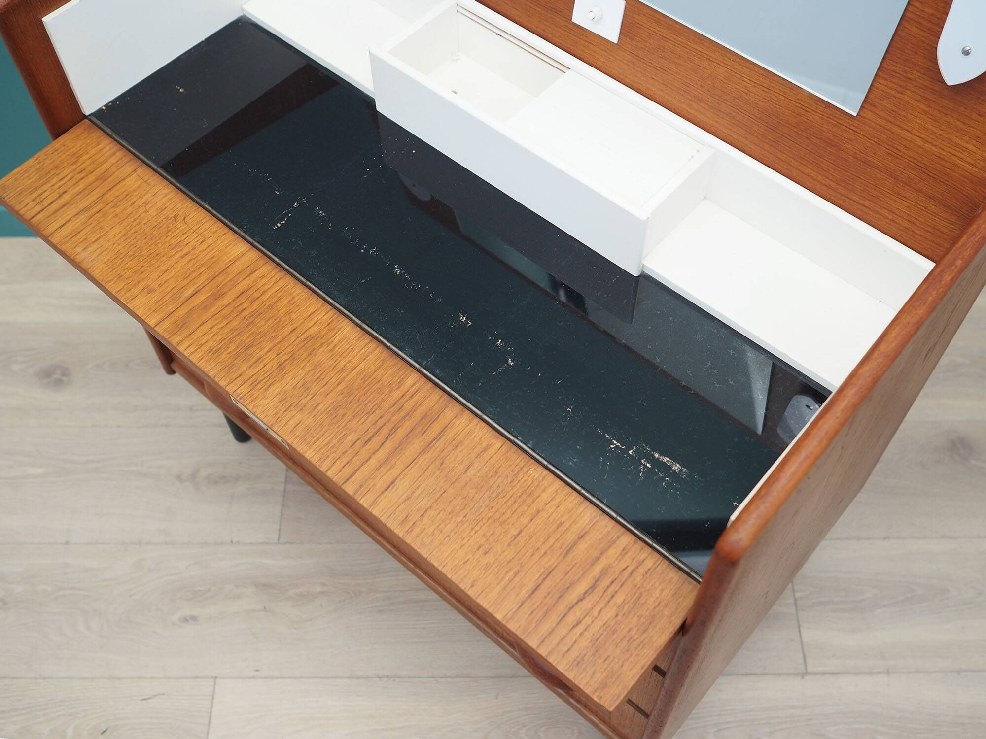 Teak dressing table, Scandinavian design, 1960s, manufactured by SW Finland