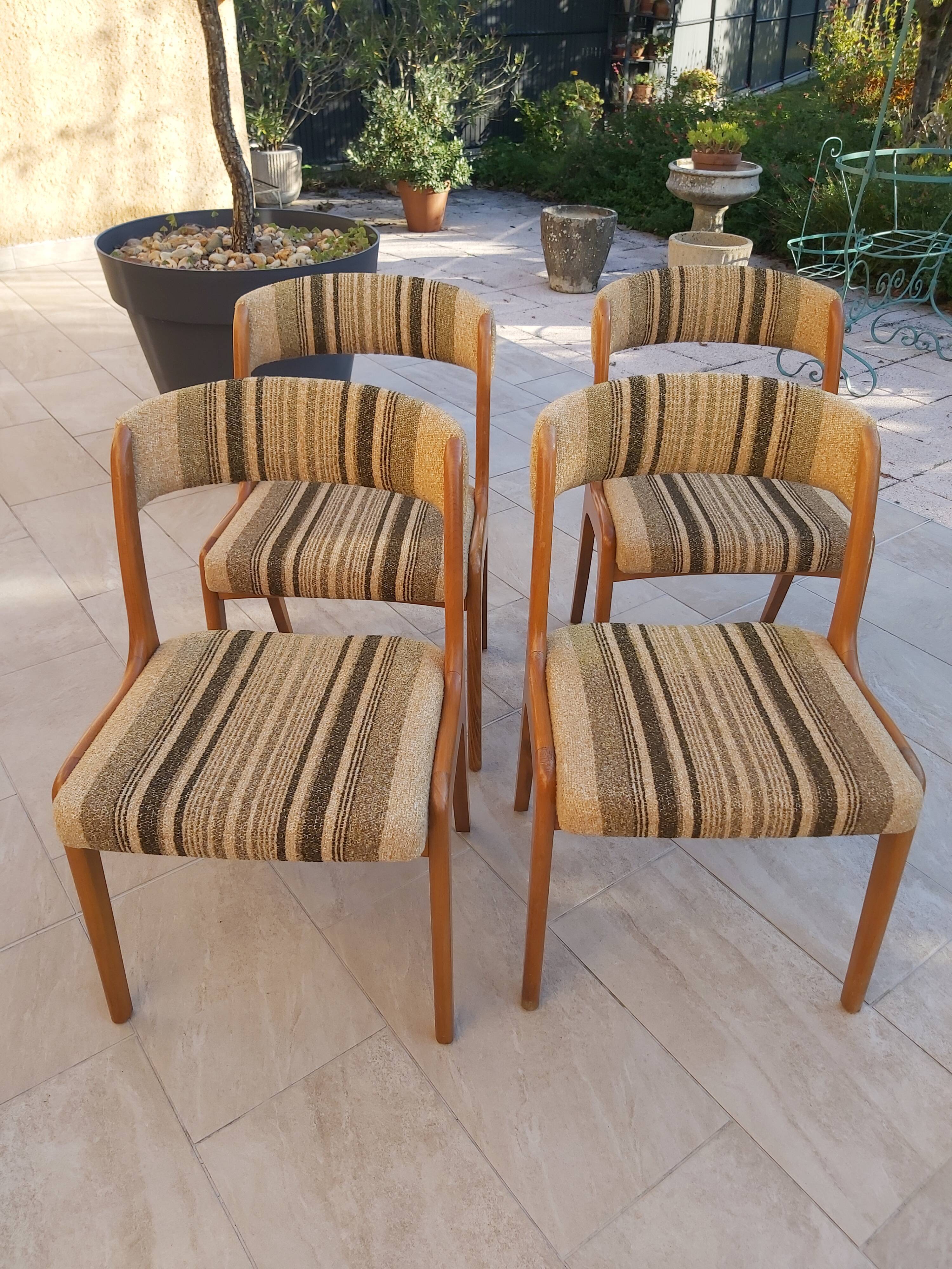 4 chairs wood and fabric 70s