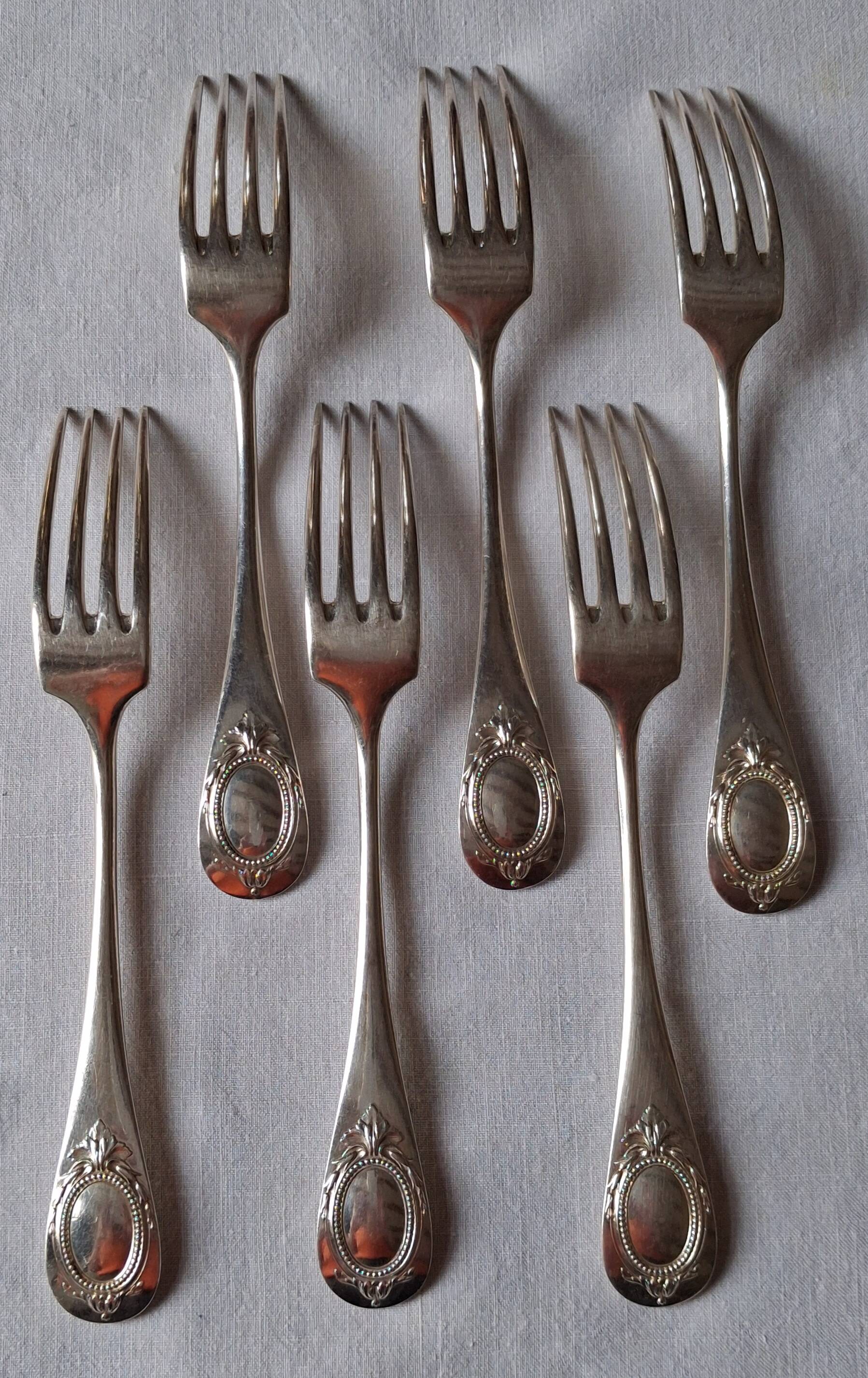 Christofle Louis XVI cutlery