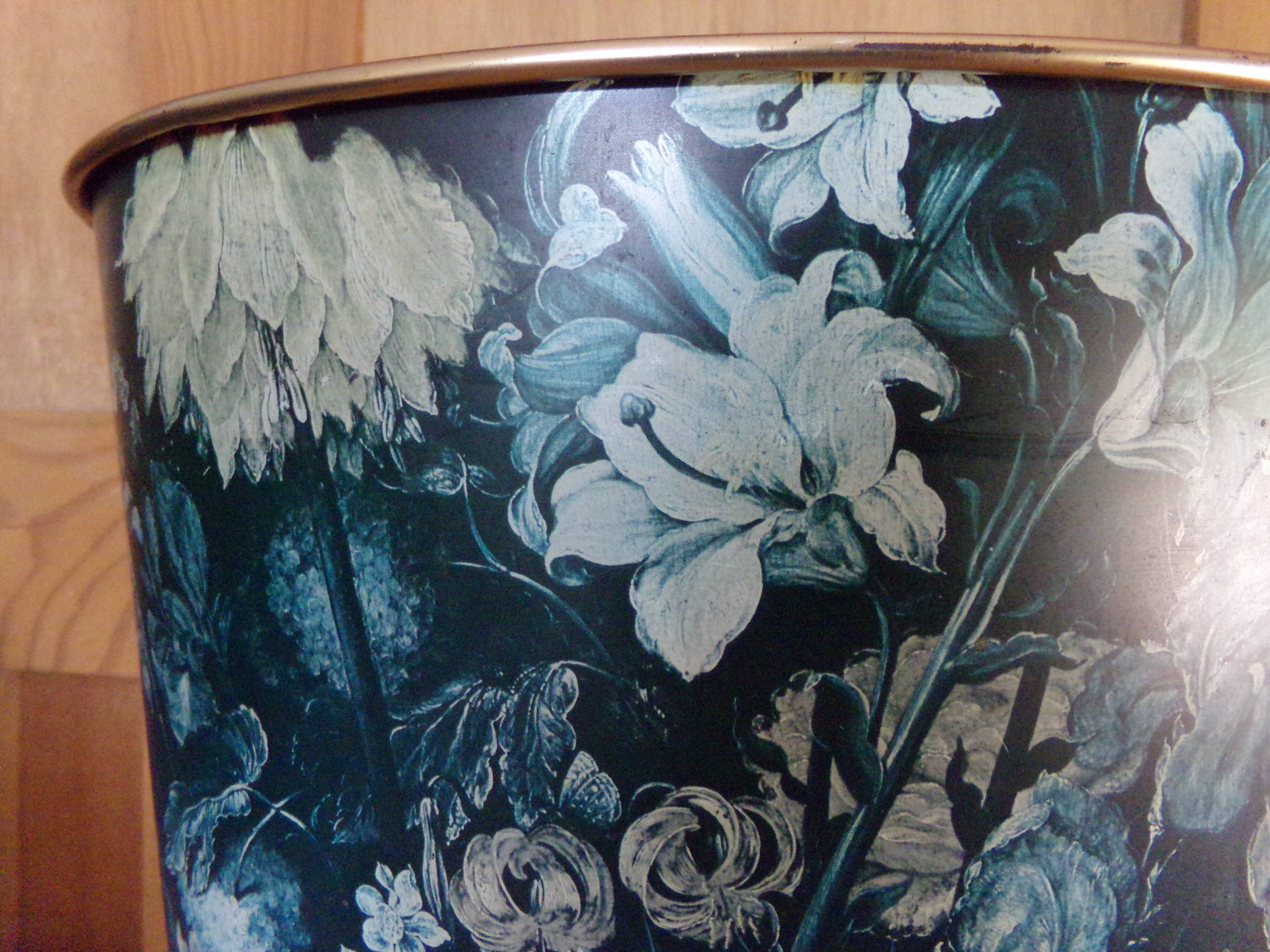 Massilly vintage sheet metal paper basket